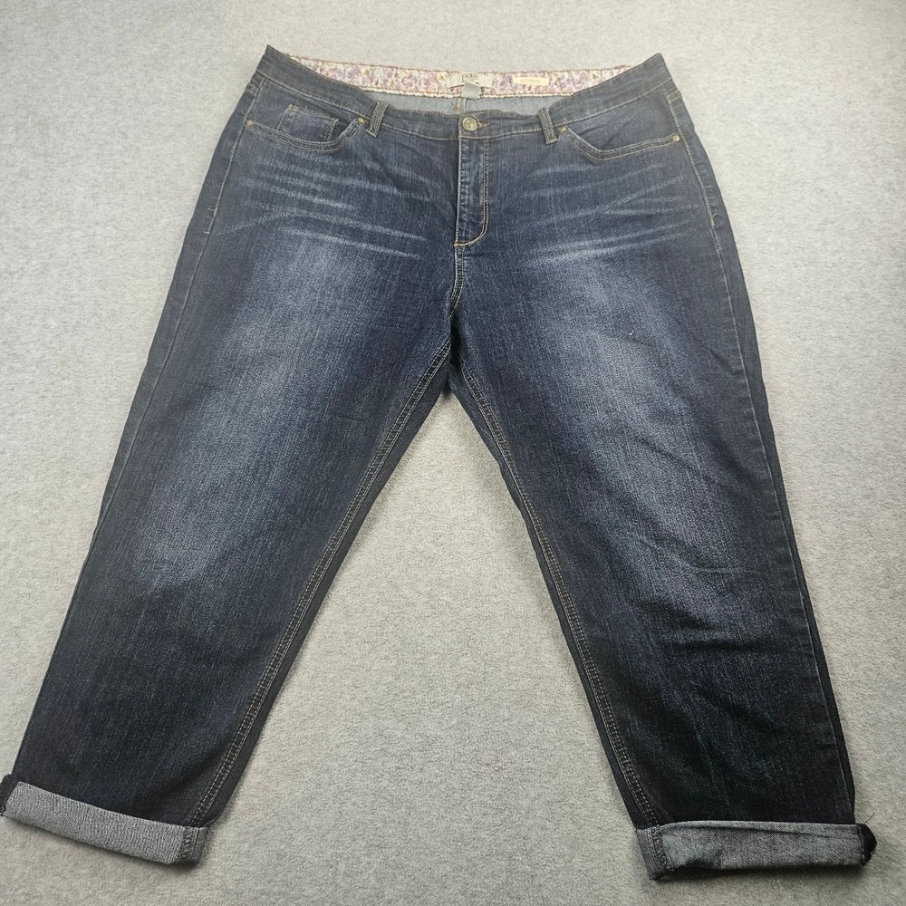 America Blues Blue Jeans Floral Trim Boyfriend Sz 16/33 Trendy Casual Vintage